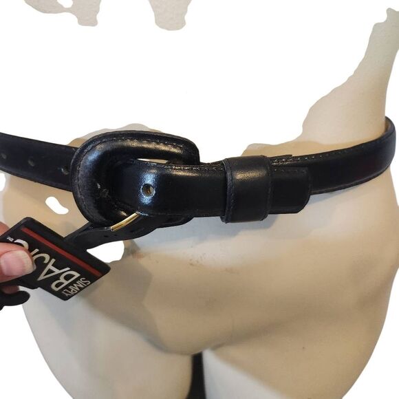 Simply Basic Black Leather Belt Size S/M - Picture 1 of 5